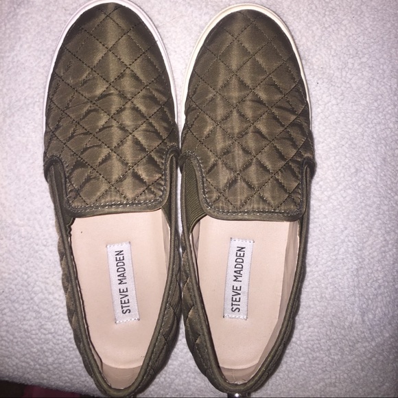 Steve Madden Olive Green Ecntrcqts - Picture 5 of 5